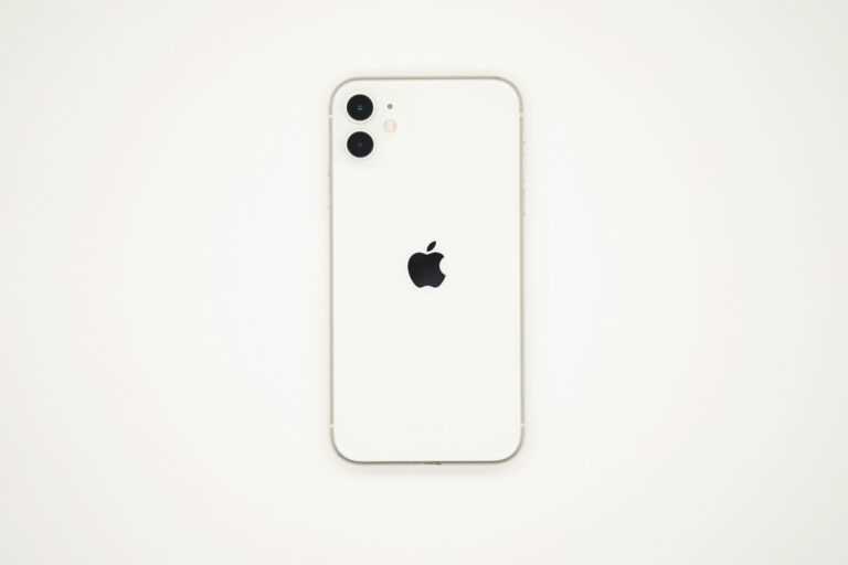 begagnad iphone 11 64gb vit